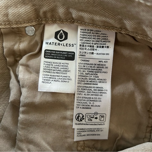 Levi’s 501 High Rise Cutoff Shorts W32 Beige Denim Frayed Hem - Picture 6 of 7